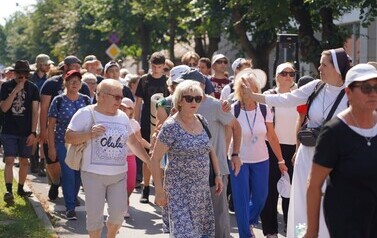 04.08.2026 - Z KOZIENIC NA JASNĄ G&Oacute;RĘ. &bdquo;OSIEMNASTKA&rdquo; ROZPOCZĘŁA PIELGRZYMKĘ 2