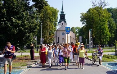 04.08.2026 - Z KOZIENIC NA JASNĄ G&Oacute;RĘ. &bdquo;OSIEMNASTKA&rdquo; ROZPOCZĘŁA PIELGRZYMKĘ 8