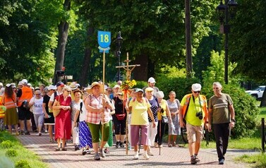04.08.2026 - Z KOZIENIC NA JASNĄ G&Oacute;RĘ. &bdquo;OSIEMNASTKA&rdquo; ROZPOCZĘŁA PIELGRZYMKĘ 9