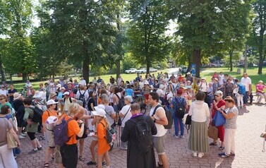 04.08.2026 - Z KOZIENIC NA JASNĄ G&Oacute;RĘ. &bdquo;OSIEMNASTKA&rdquo; ROZPOCZĘŁA PIELGRZYMKĘ 11