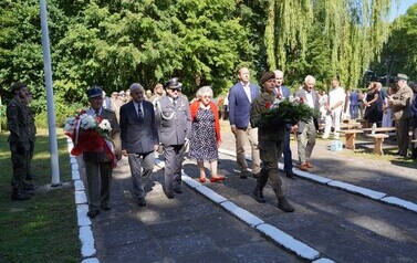 OBCHODY 82. ROCZNICY BITWY POD STUDZIANKAMI 30