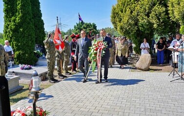 PAMIĘCI BOHATER&Oacute;W - UROCZYSTOŚCI PATRIOTYCZNE W OLEKSOWIE 4