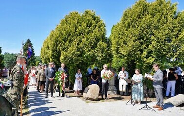 PAMIĘCI BOHATER&Oacute;W - UROCZYSTOŚCI PATRIOTYCZNE W OLEKSOWIE 6