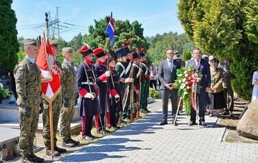 PAMIĘCI BOHATER&Oacute;W - UROCZYSTOŚCI PATRIOTYCZNE W OLEKSOWIE 7