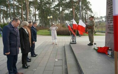 W KOZIENICACH UCZCZONO PAMIĘĆ "ŻOŁNIERZY WYKLĘTYCH" 1