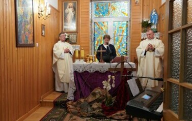 MIESZKAŃCY DPS MODLILI SIĘ O BEATYFIKACJĘ SŁUGI BOŻEJ MATKI KAZIMIERY GRUSZCZYŃSKIEJ 7