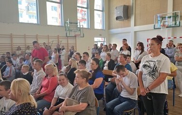 01.09.2026 - NOWY ROK SZKOLNY ROZPOCZĘTY. NAJLEPSI MATURZYŚCI NAGRODZENI 9