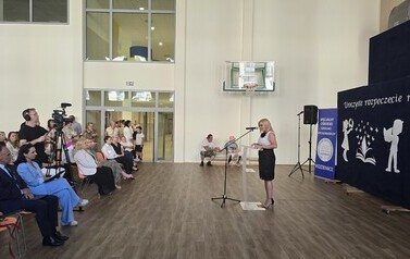 01.09.2026 - NOWY ROK SZKOLNY ROZPOCZĘTY. NAJLEPSI MATURZYŚCI NAGRODZENI 11