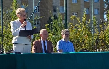 01.09.2026 - NOWY ROK SZKOLNY ROZPOCZĘTY. NAJLEPSI MATURZYŚCI NAGRODZENI 37