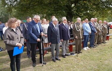 14.09.2026 - UROCZYSTOŚCI PATRIOTYCZNE PRZY POMNIKU KPR. M. OKURZAŁEGO W ZAJEZIERZU 31