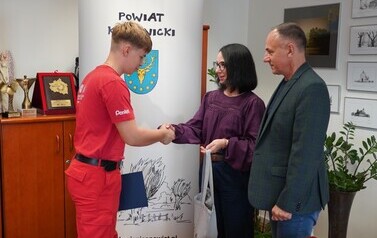 18.09.2026 - SZKOLNA GRUPA MEDYCZNA I LO - MŁODZIEŻ Z PASJĄ DO POMAGANIA  11