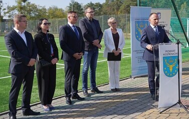 08.10.2026 - DOBRE INWESTYCJE, DOBRA WSP&Oacute;ŁPRACA. WICEMARSZAŁEK RAFAŁ RAJKOWSKI W POWIECIE KOZIENICKIM 35