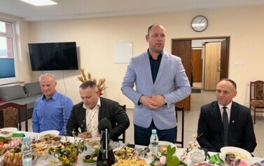 PRZEDŚWIĄTECZNE SPOTKANIE W KLUBIE SENIOR+ W GŁOWACZOWIE 7
