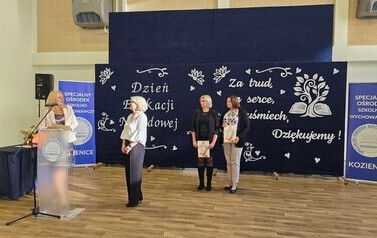 09.10.2026 - &bdquo;ZA TRUD, ZA SERCE, ZA UŚMIECH, DZIĘKUJEMY&rdquo; - DZIEŃ EDUKACJI NARODOWEJ W SOSW W KOZIENICACH 11