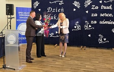 09.10.2026 - &bdquo;ZA TRUD, ZA SERCE, ZA UŚMIECH, DZIĘKUJEMY&rdquo; - DZIEŃ EDUKACJI NARODOWEJ W SOSW W KOZIENICACH 18