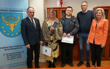 Z POLSKI DO AFRYKI: MISJA, KT&Oacute;RA ŁĄCZY SERCA 2