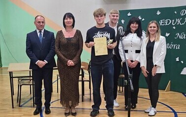 16.10.2026 - &bdquo;NAUKA TO PODR&Oacute;Ż, KT&Oacute;RA TRWA CAŁE ŻYCIE&rdquo; &ndash; DZIEŃ EDUKACJI NARODOWEJ W ZIELONYM LO 8
