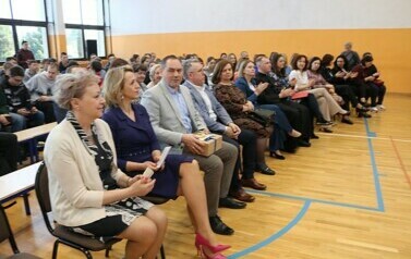 ŚWIĄTECZNE SPOTKANIA W I LO I ZS NR 1 4