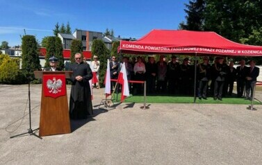 UROCZYSTE OBCHODY DNIA STRAŻAKA  W POWIECIE KOZIENICKIM 7