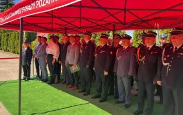 UROCZYSTE OBCHODY DNIA STRAŻAKA  W POWIECIE KOZIENICKIM 16