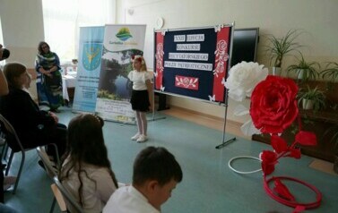 KOLEJNA ODSŁONA KONKURSU RECYTATORSKIEGO POEZJI PATRIOTYCZNEJ W PSP W GARBATCE-LETNISKU 12
