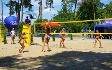 GRAND PRIX W SIATK&Oacute;WCE PLAŻOWEJ KOBIET 21