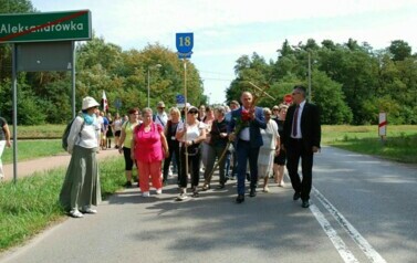 "OSIEMNASTKA" W DRODZE NA JASNĄ G&Oacute;RĘ 5