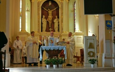 "OSIEMNASTKA" W DRODZE NA JASNĄ G&Oacute;RĘ 18