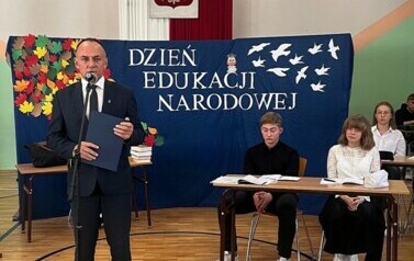 DZIEŃ EDUKACJI NARODOWEJ W &bdquo;ZIELONYM&rdquo; LO 23
