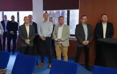 ŻYCZENIA ŚWIĄTECZNE W ENEA WYTWARZANIE 6