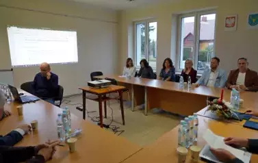 POSIEDZENIE POWIATOWEJ RADY RYNKU PRACY W KOZIENICACH 3