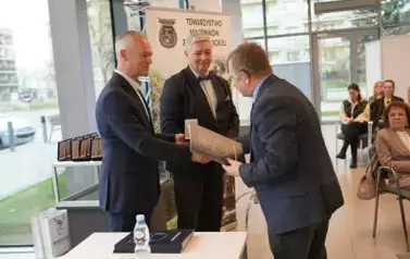 WALNE ZEBRANIE SPRAWOZDAWCZO-WYBORCZE TMZK 9