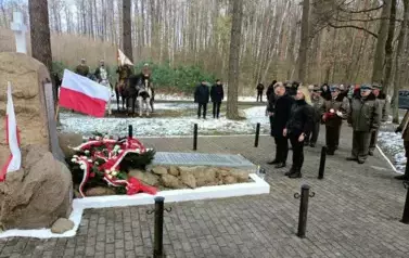 WDZIĘCZNOŚĆ ZALEŻY OD PAMIĘCI: 81. ROCZNICA BITWY POD MOLENDAMI 1