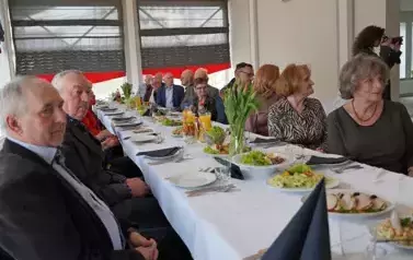 SPOTKANIE ŚWIĄTECZNE &bdquo;ENERGICZNYCH EMERYT&Oacute;W&rdquo; 15
