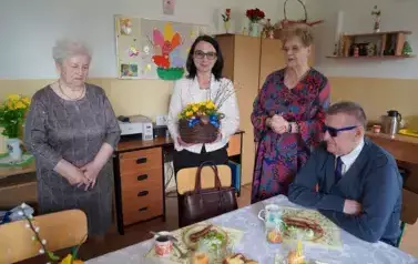 ŚWIĄTECZNA ATMOSFERA W GRONIE STOWARZYSZENIA OS&Oacute;B Z DYSFUNKCJĄ WZROKU I ICH RODZIN 10