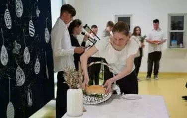 WIELKANOCNY APEL W SZKOLE SPECJALNEJ W KOZIENICACH 9