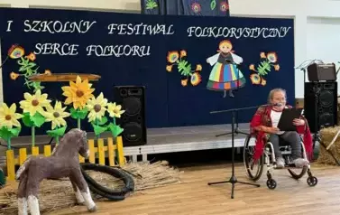 SERCE FOLKLORU ZABIŁO W SOSW W KOZIENICACH 7