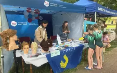 MŁODZIEŻ OHP ŚWIĘTOWAŁA ZAKOŃCZENIE ROKU  NAD JEZIOREM W KOZIENICACH 5