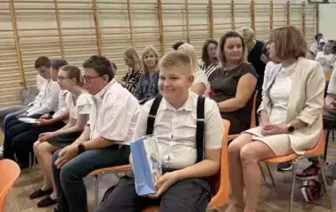 Z UŚMIECHEM KU WAKACJOM &ndash; ZAKOŃCZENIE ROKU W SOSW W KOZIENICACH 33