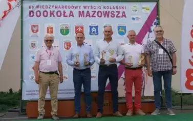 KOLARSKI SPEKTAKL W POWIECIE KOZIENICKIM 1