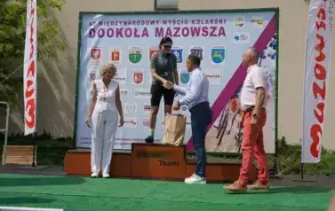 KOLARSKI SPEKTAKL W POWIECIE KOZIENICKIM 40