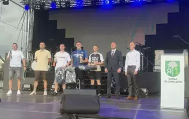 PIŁKARSKIE EMOCJE PODCZAS DNI MIASTA I GMINY GŁOWACZ&Oacute;W 6