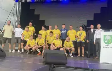 PIŁKARSKIE EMOCJE PODCZAS DNI MIASTA I GMINY GŁOWACZ&Oacute;W 7