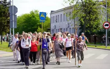 KOZIENICKA &bdquo;OSIEMNASTKA&rdquo; WYRUSZYŁA NA PIELGRZYMI SZLAK 3