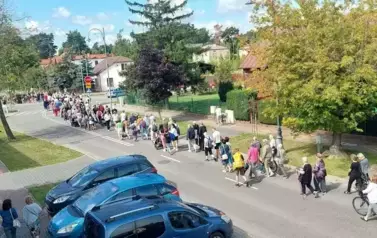 KOZIENICKA &bdquo;OSIEMNASTKA&rdquo; WYRUSZYŁA NA PIELGRZYMI SZLAK 4