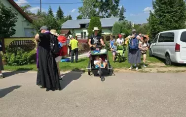 Z SERCEM DLA PIELGRZYM&Oacute;W &ndash; STAROSTWO WSPIERA KOZIENICKĄ &bdquo;18&rdquo; 1