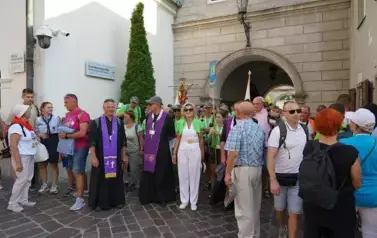 KOZIENICKA &bdquo;OSIEMNASTKA" DOTARŁA NA JASNĄ G&Oacute;RĘ 18