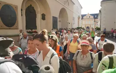 KOZIENICKA &bdquo;OSIEMNASTKA" DOTARŁA NA JASNĄ G&Oacute;RĘ 19