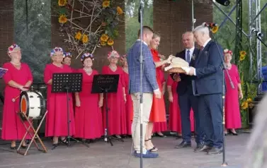 ŚWIĘTO PLON&Oacute;W W BRZEŹNICY &ndash; DOŻYNKI GMINY KOZIENICE 2025 29