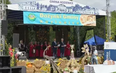 ŚWIĘTO PLON&Oacute;W W BRZEŹNICY &ndash; DOŻYNKI GMINY KOZIENICE 2025 31
